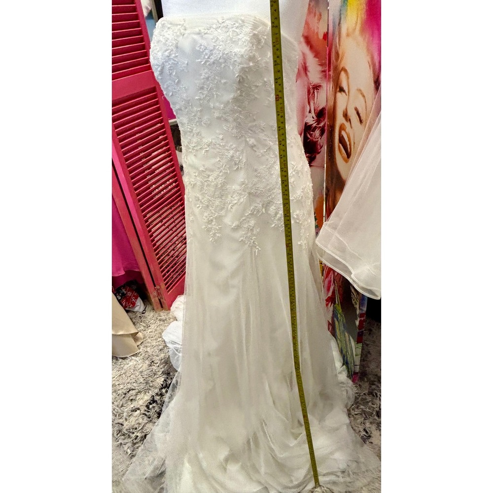 Strapless Lace Applique Tulle Wedding Gown Extra Length Ivory White